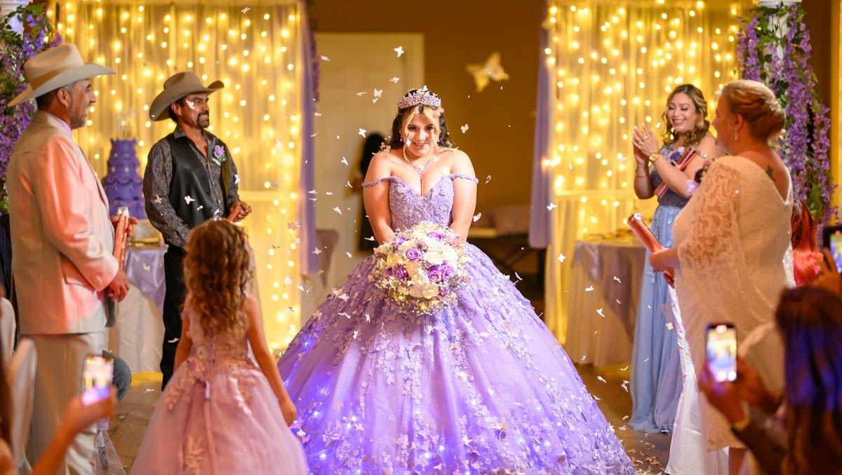 carousel-hero-element image-1