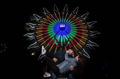 mobile - carousel-hero-element image-0